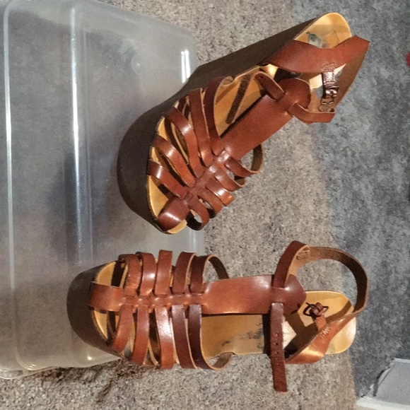 Women’s Steve Madden Shoes - Picture 4 of 4